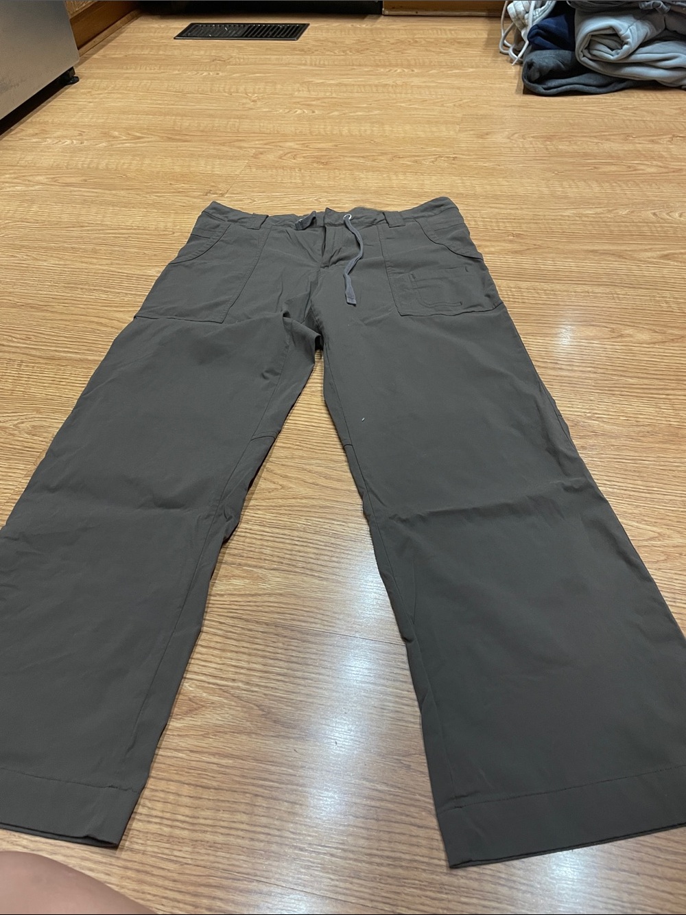 Women’s Olive Green Casual Drawstring Pants